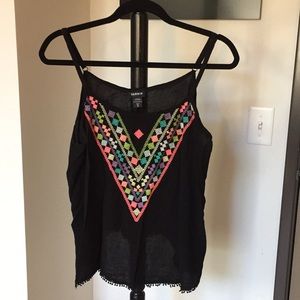 Torrid Size 0 Tank with Multicolor Design